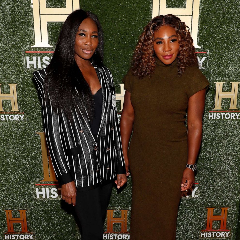 Serena Williams Shows Off Sister Venus Williams Awards Trophies   Serena Venus Gty Bb 221228 1672250502375 HpMain 1x1 992 