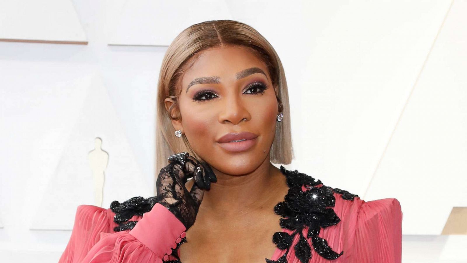 PHOTO: Serena Williams attends the Academy Awards in Los Angeles, March 27, 2022.