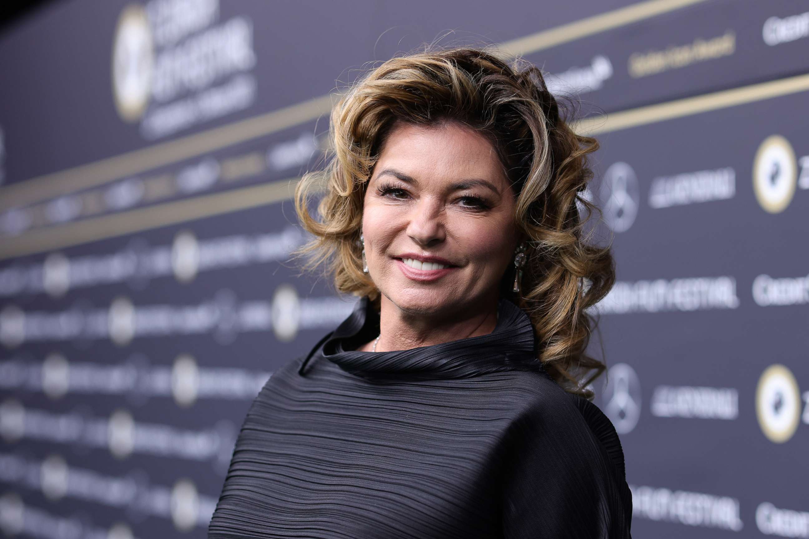 PHOTO: Shania Twain arrives for the ZFF Golden Icon Award ceremony and "Casino" screening during the 17th Zurich Film Festival at Kino Corso on Sept. 25, 2021 in Zurich, Switzerland.