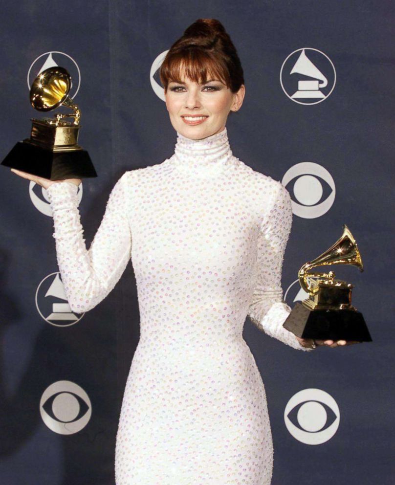 PHOTO: Shania Twain attends the 41st annual Grammy awards, Feb. 24, 1999, in Los Angeles.