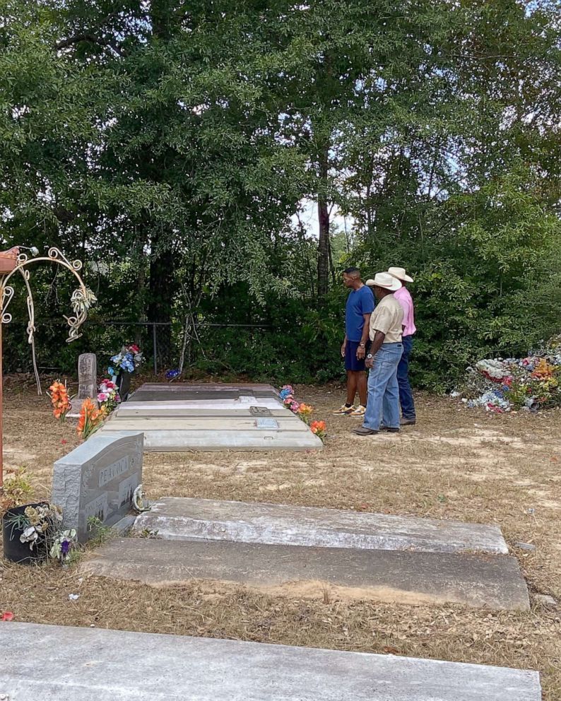 PHOTO: Philip and Billy White show Michael Strahan the Shankleville community cemetery in Shankleville, Texas, Aug. 3, 2023.