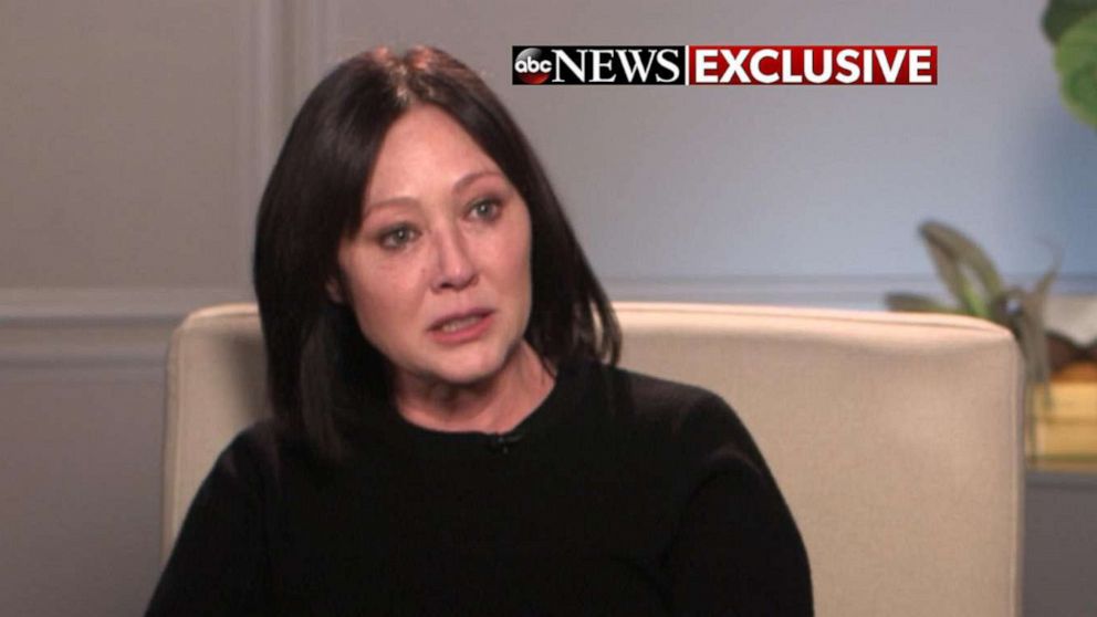 PHOTO: Actress Shannen Doherty discusses her stage 4 breast cancer diagnosis with ABC News' Amy Robach in an interview that aired on "Good Morning America."