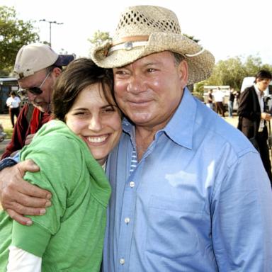 PHOTO: Melanie Shatner and father William Shatner during William Shatner Wells Fargo Hollywood Charity Horse Show, April 29, 2006, at Los Angeles Equestrian Center in Burbank, Calif.