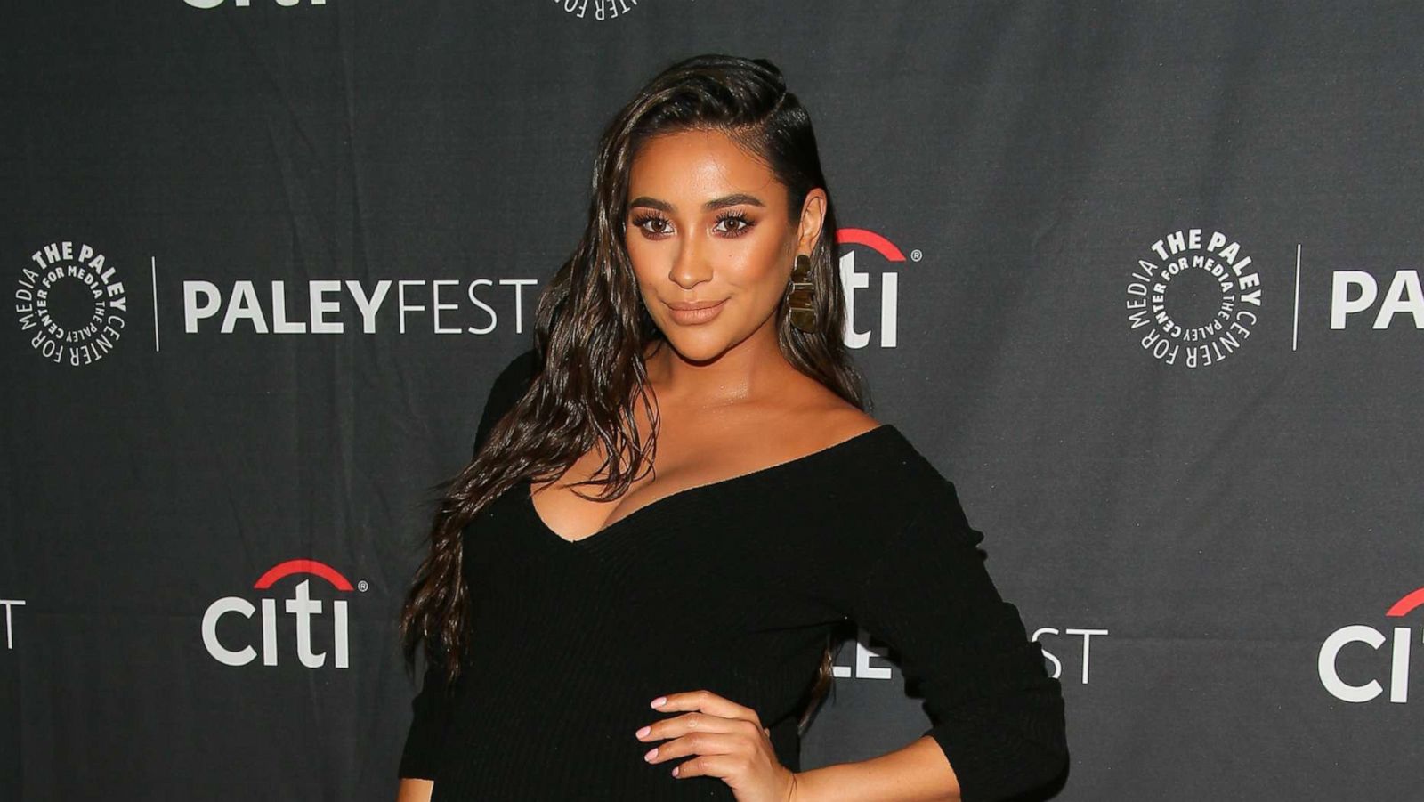 PHOTO: Shay Mitchell of '"Dollface" attends The Paley Center for Media's 2019 PaleyFest Fall TV Previews at The Paley Center for Media on Sept. 10, 2019, in Beverly Hills, Calif.