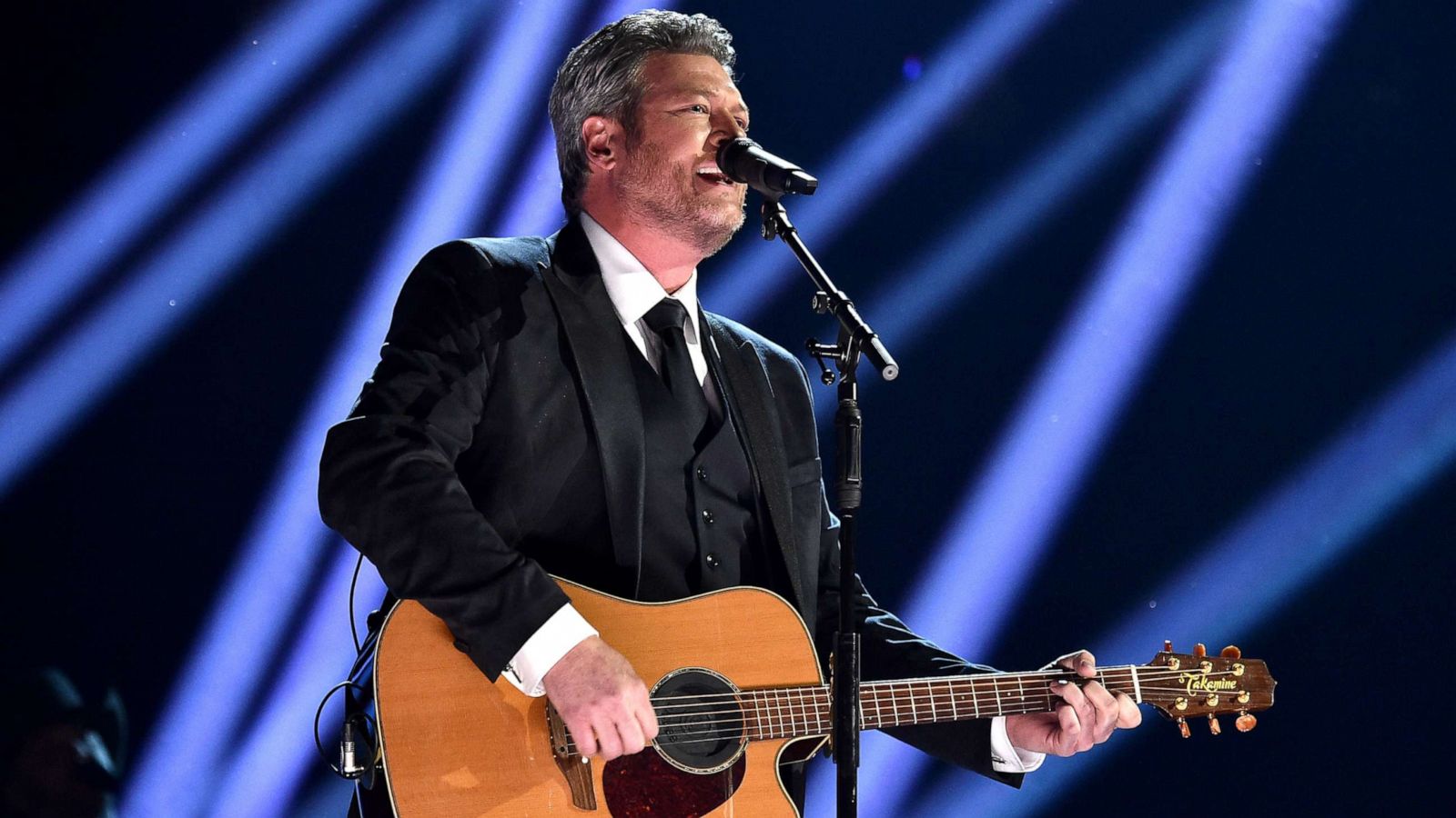PHOTO: Blake Shelton performs at the 62nd Annual GRAMMY Awards, Jan. 26, 2020, in Los Angeles.