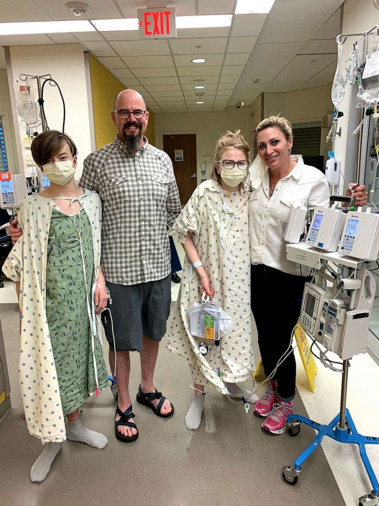 PHOTO: John Ben Shepperd, 18 and Ava Shepperd, 14, are seen at University Hospital in San Antonio, Texas, with their parents, Kim and John Shepperd,