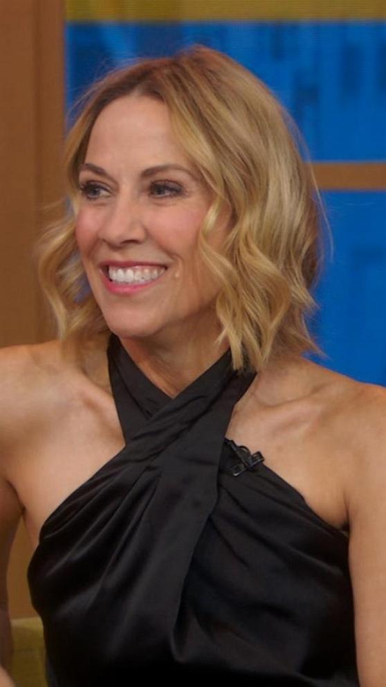 VIDEO: Sheryl Crow shares text from Luke Bryan after 'GMA' performance 