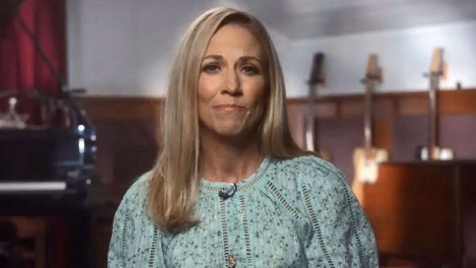 PHOTO: Sheryl Crow urges women to prioritize their health and get their mammograms during a Zoom interview with Good Morning America, Aug. 27, 2020.