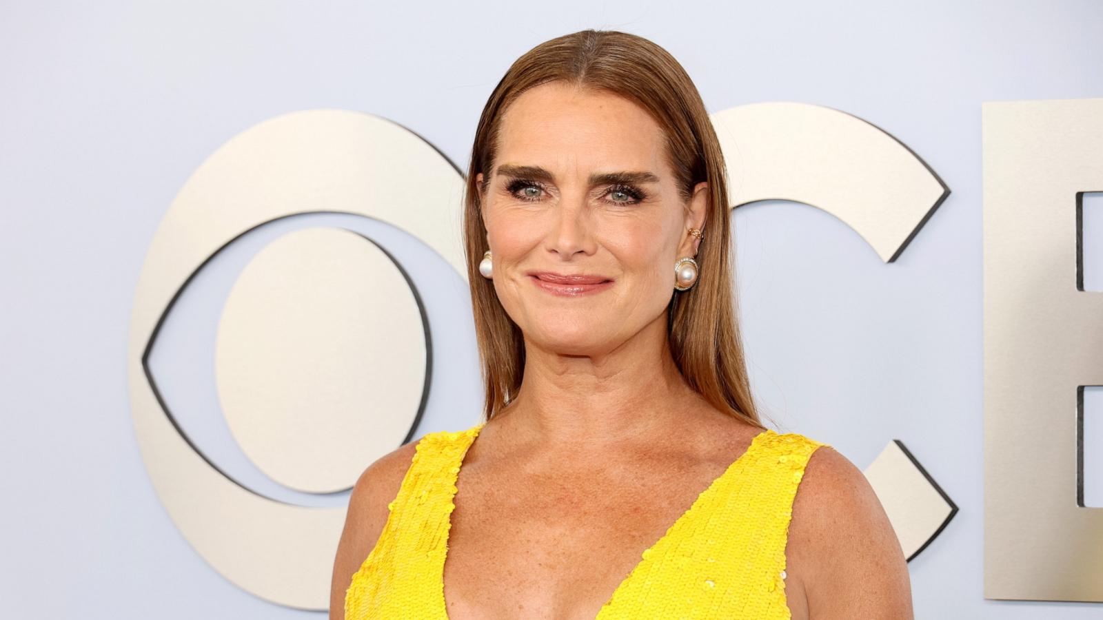 PHOTO: Brooke Shields attends the 77th Annual Tony Awards at David H. Koch Theater at Lincoln Center on June 16, 2024 in New York City.