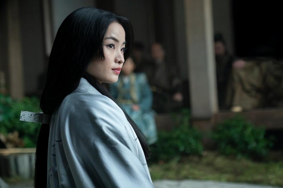 PHOTO: Anna Sawai is seen in a still from the FX series "Shogun." 