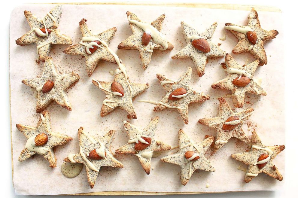 PHOTO: Nutritionist and health author Jessica Sepel shows how to make a healthy spiced tahini shortbread with "GMA." 