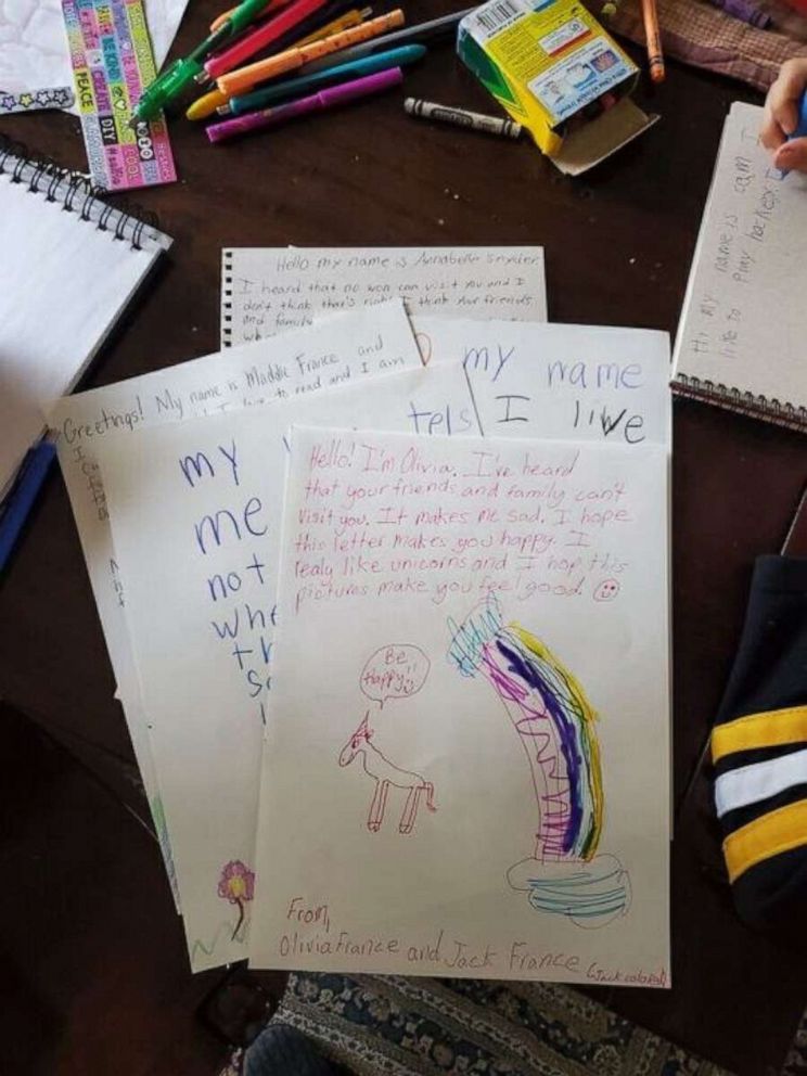 PHOTO: A group of siblings are turning their downtime into an opportunity to show kindness by sending handmade cards to seniors who are quarantined in assisted living facilities amid the coronavirus crisis.