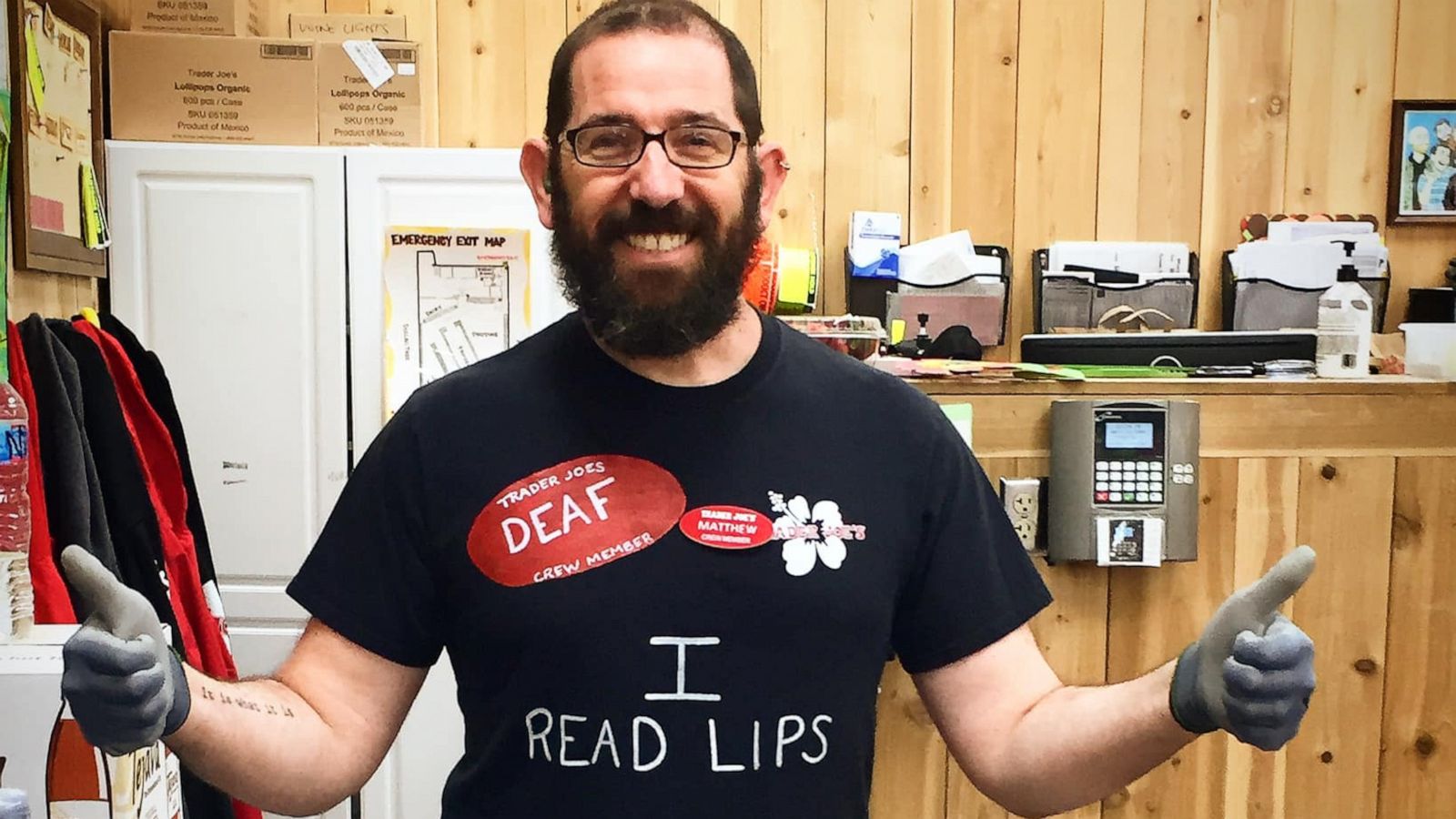 PHOTO: Matthew Simmons co-worker made a shirt identifying him as hearing impaired after Simmons revealed he was struggling to communicate with customers at work.