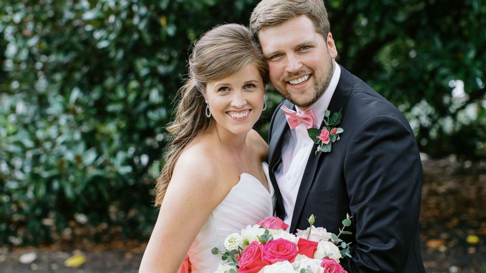 PHOTO: After COVID-19 changed their wedding plans, Carrie and John Michael Simpson decided to get married in a parking lot last month.