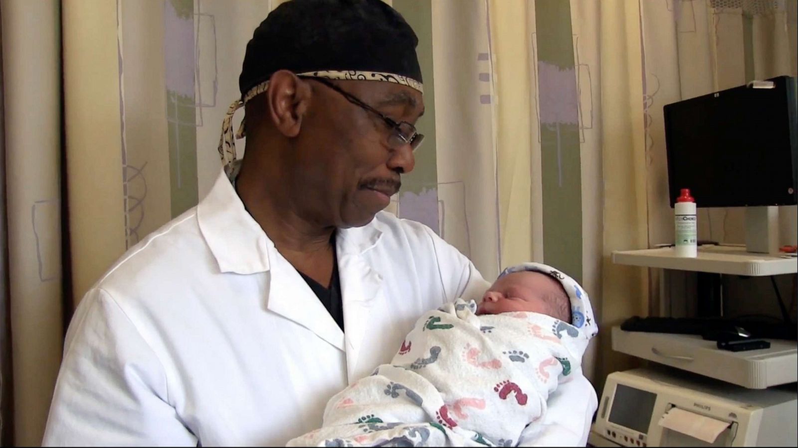 PHOTO: Dr. Andrew Carey Jaja sang to 8,000 babies he delivered in his career as a doctor at UPMC Magee-Womens Hospital in Pittsburgh.