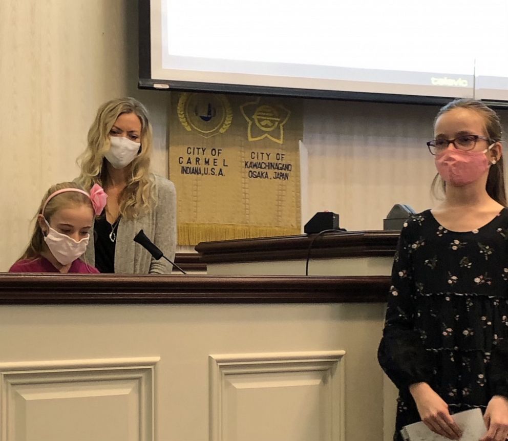 PHOTO: Blair Babione, 11, and Brienne Babione, 9, of Carmel, Indiana, wrote letters to Carmel City Council President Sue Finkam after spotting a "Men Working" sign being used in January and wanted to research the history of the sign.
