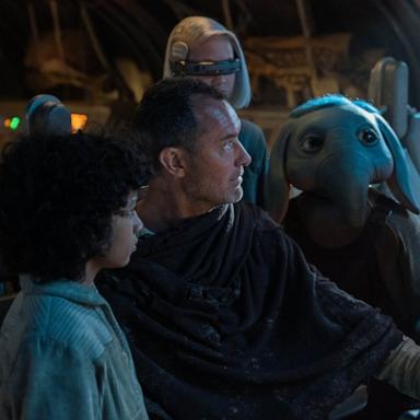 PHOTO: (L-R) Ravi Cabot-Conyers, Jude Law, Kyriana Kratter, Robert Timothy Smith, and Ryan Kiera Armstrong are seen in Lucasfilm's "Star Wars: Skeleton Crew," exclusively on Disney+.