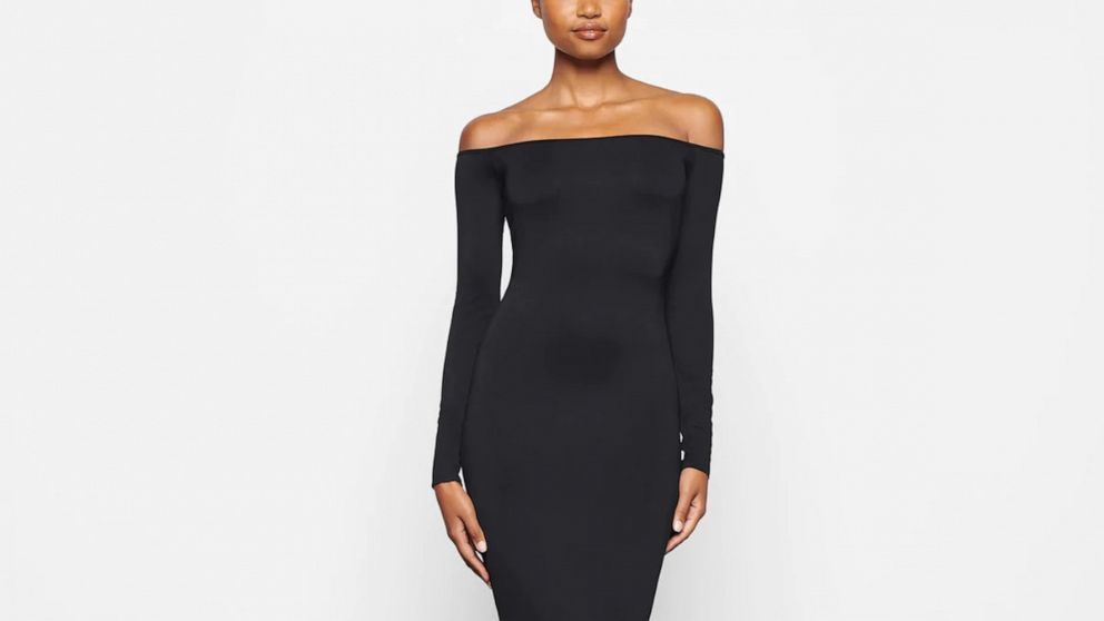 The VIRAL  shapewear dress in the perfect off the shoulder