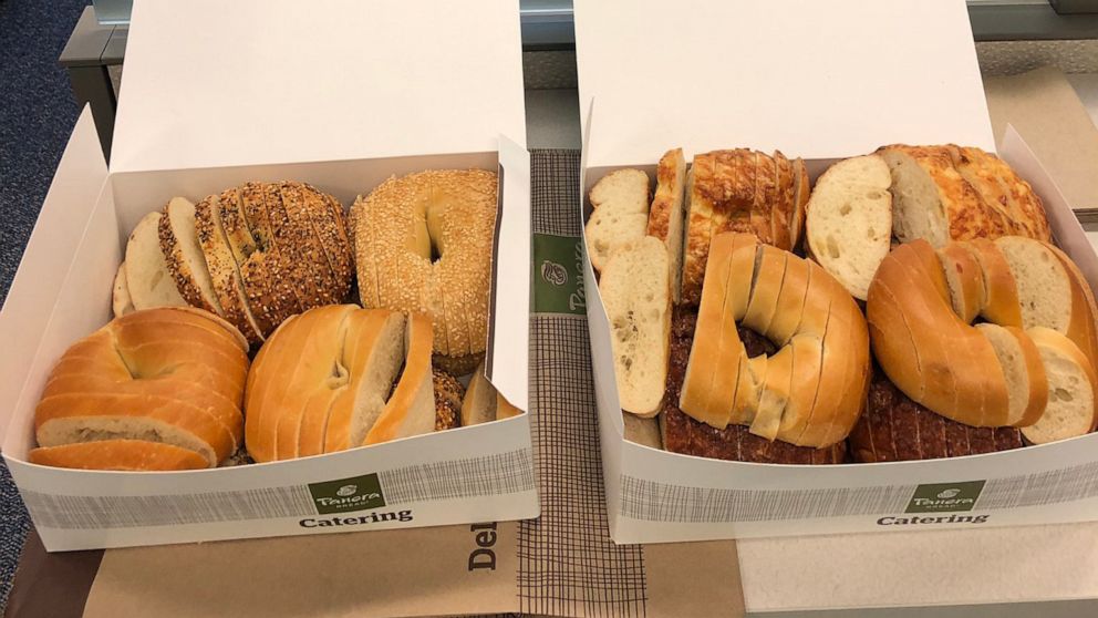 VIDEO: Bagels sliced like bread are dividing the internet