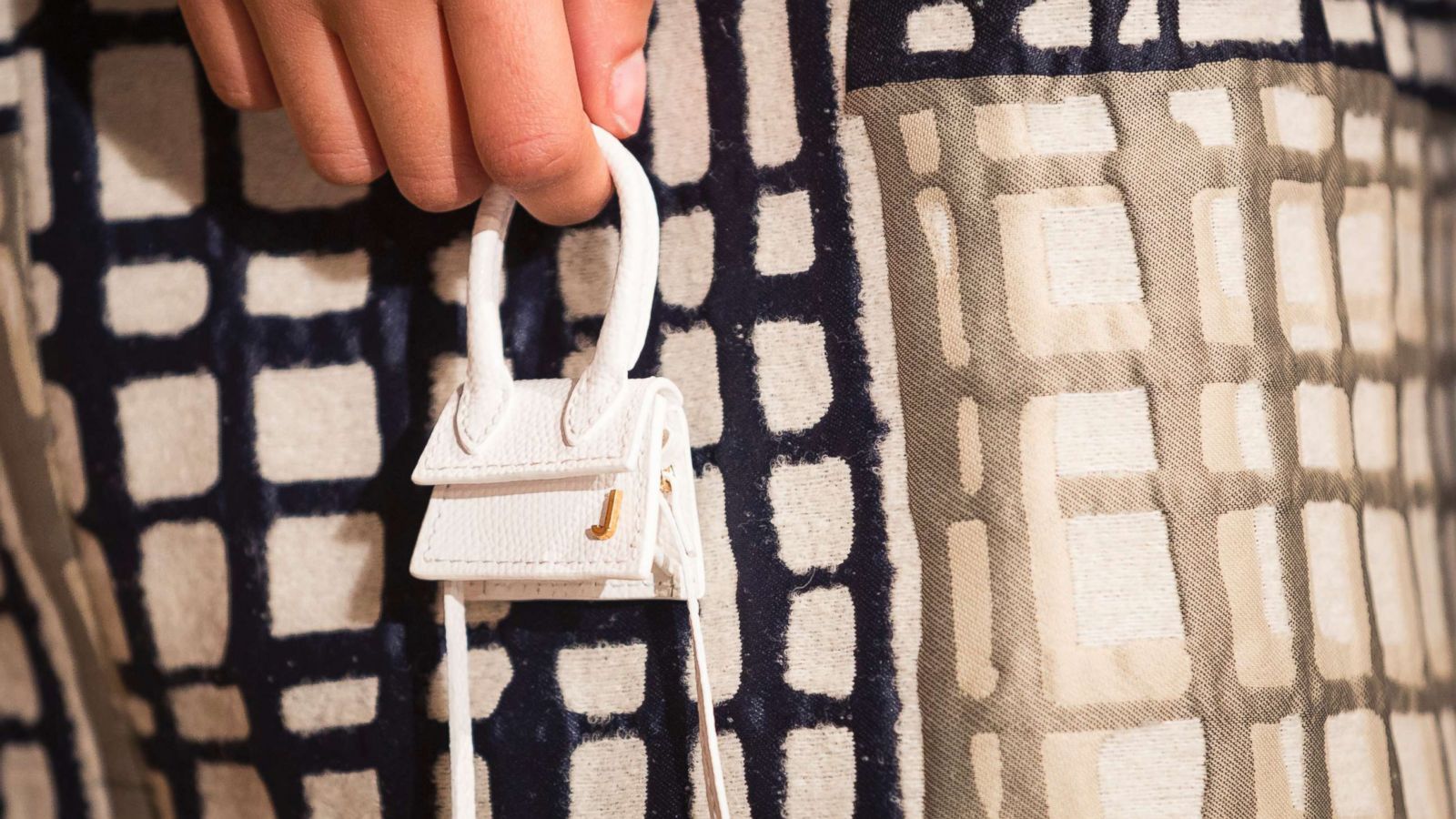 Would you buy this teeny tiny micro it bag from Paris Fashion Week? - ABC  News