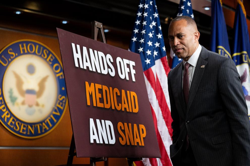 PHOTO: House Minority Leader Hakeem Jeffries leaves the stage after the House Democrats' news conference on Medicaid and SNAP cuts proposed by the Republicans' reconciliation process in the Capitol, May 6, 2025. 