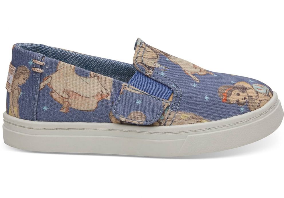 PHOTO: The TOMS Snow White shoes also come in toddler sizes.