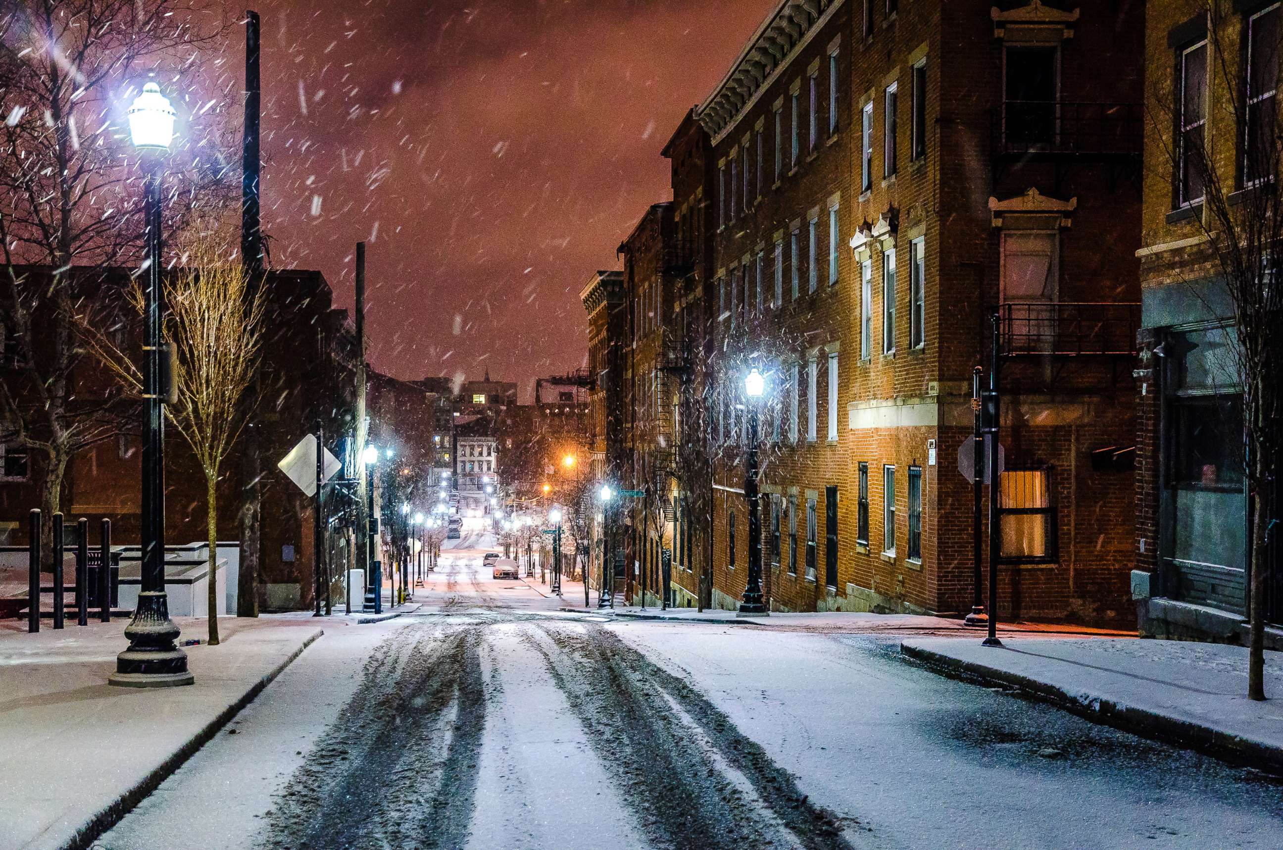PHOTO: Snow falls in a historic district of Cincinnati in an undated stock photo.