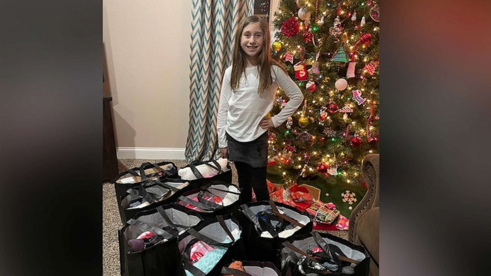 PHOTO:Sophie Enderton was inspired to make care bags for chemo patients after seeing her grandfather go through chemotherapy.
