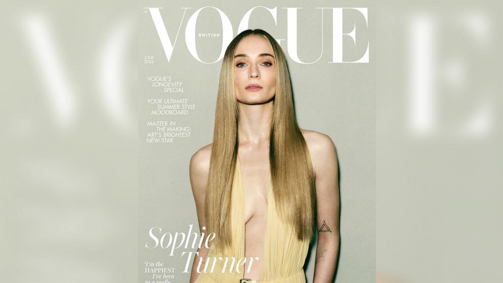 PHOTO: Sophie Turner is opening up about her split from Joe Jonas.