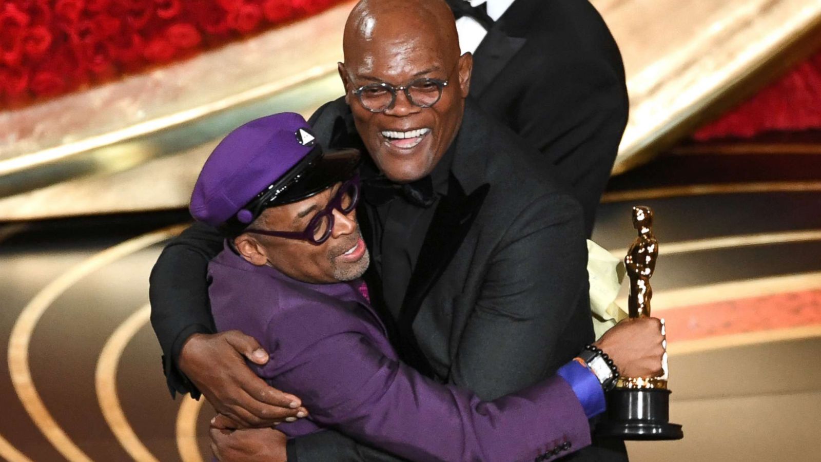 PHOTO: Spike Lee celebrates winning the Oscar for adapted screenplay award for 'BlacKkKlansman' with Samuel L. Jackson during the 91st Annual Academy Awards at Dolby Theatre, Feb. 24, 2019 in Hollywood, Calif.