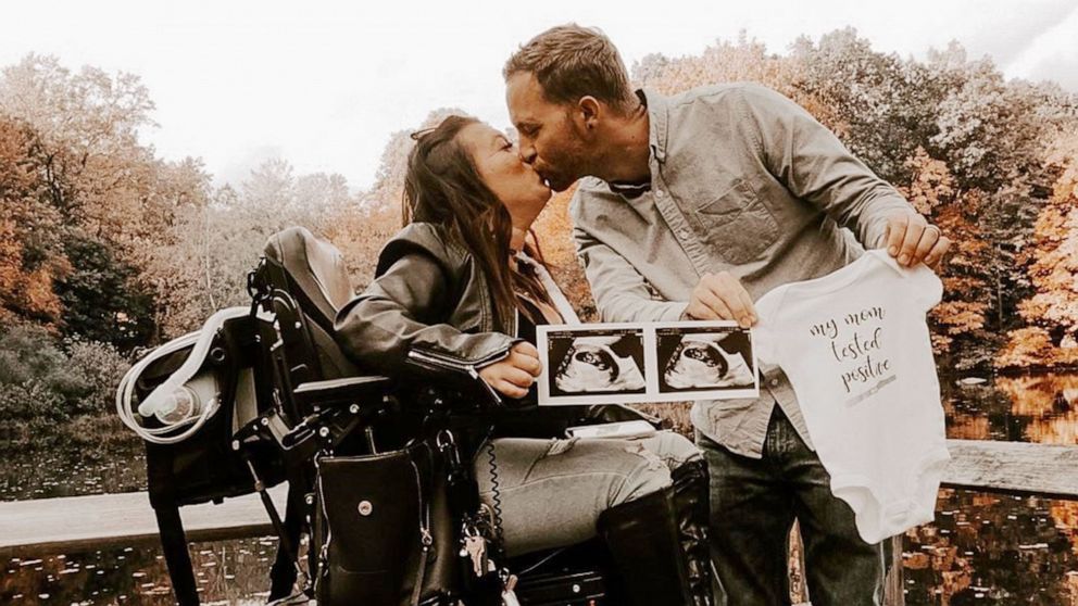 PHOTO: Alyssa Higgins, who lives with a spinal cord injury, announced that she is expecting a baby via an Instagram post.