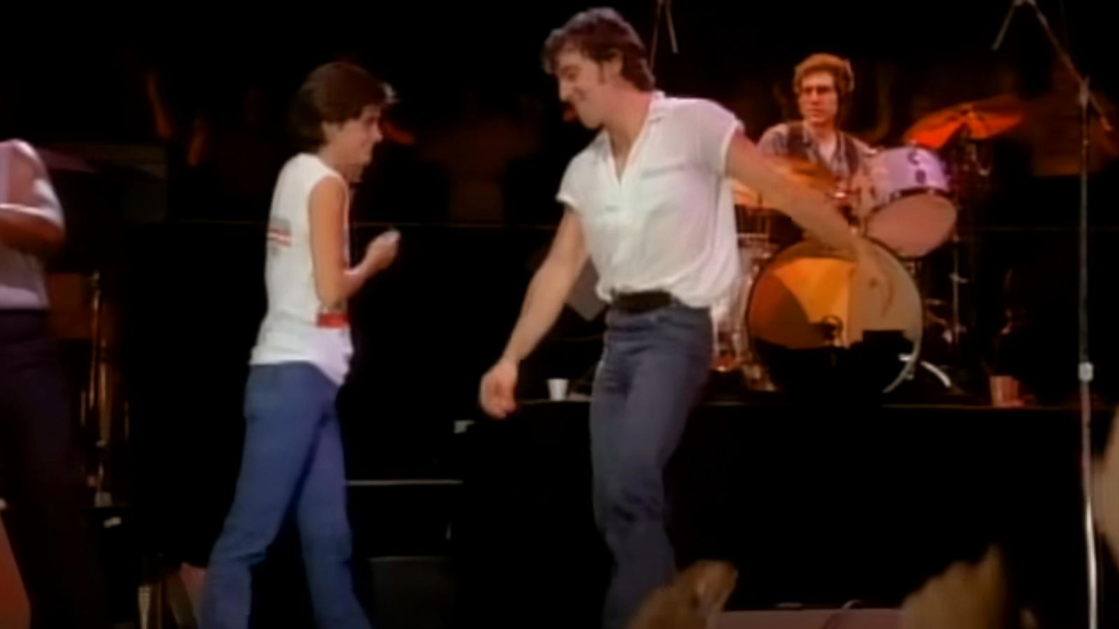 PHOTO: Bruce Springsteen and Courtney Cox dance together in the music video for the song 'Dancing in the Dark.'