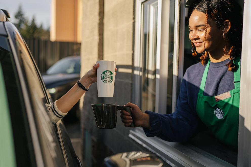 Starbucks unveils seasonal gifts and reusable cup sets - Starbucks Stories