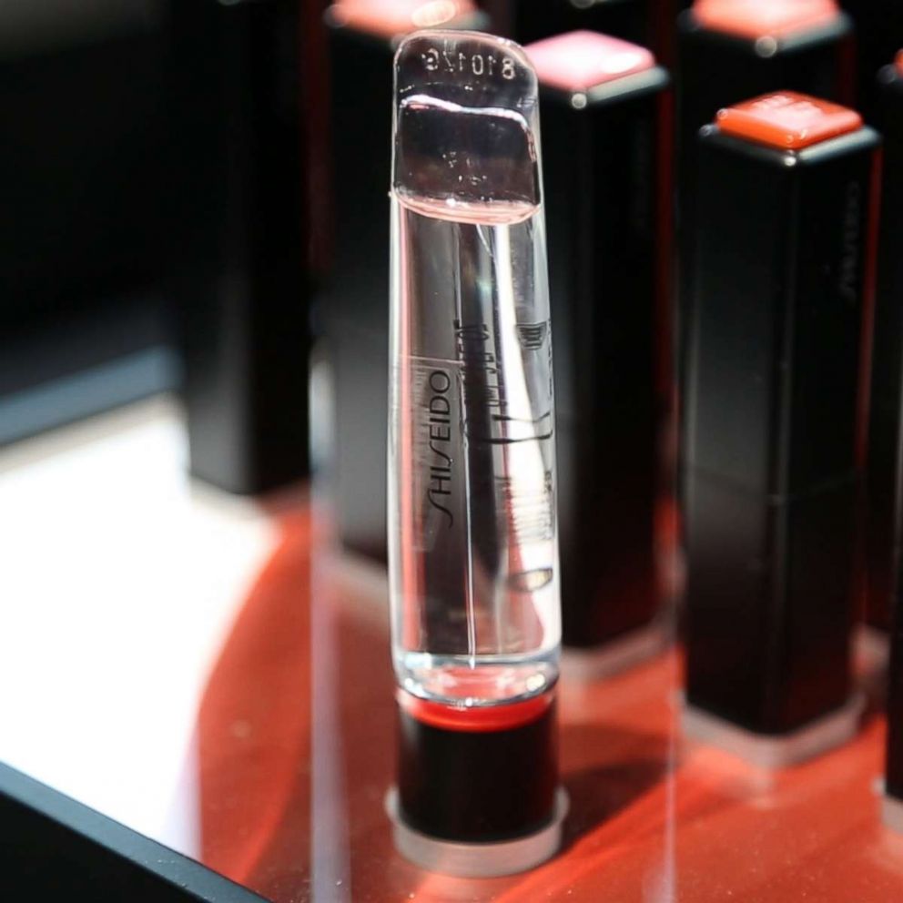 PHOTO: Shiseido crystal gel gloss.
