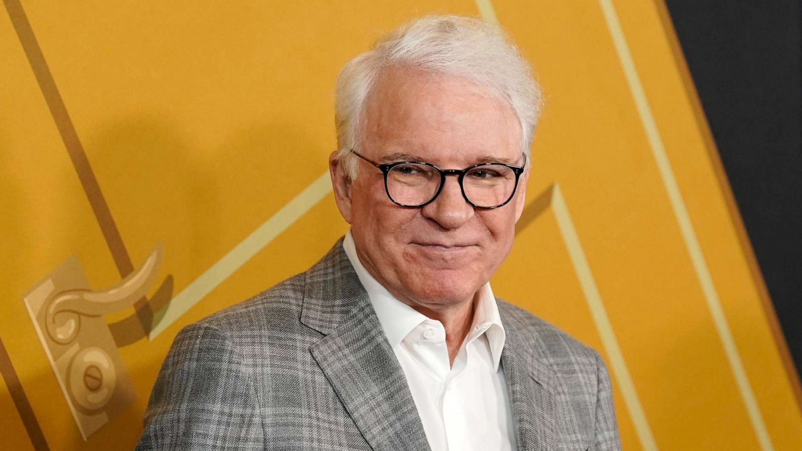 PHOTO: Steve Martin attends the premiere of the second season of "Only Murders in the Building" in Los Angeles, June 27, 2022.