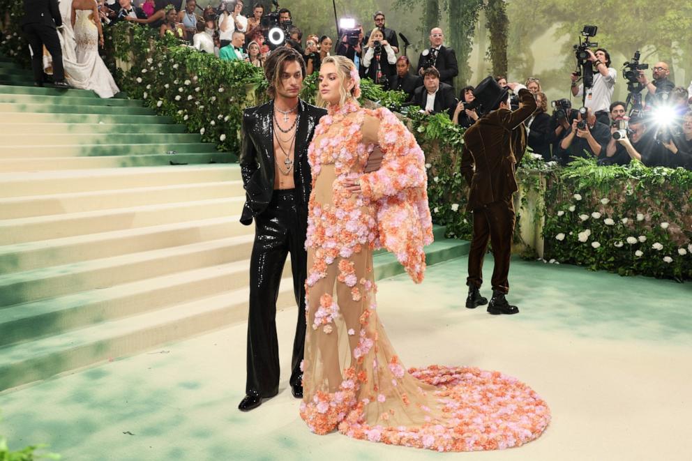 PHOTO: Chase Stokes and Kelsea Ballerini attend The 2024 Met Gala Celebrating "Sleeping Beauties: Reawakening Fashion" at The Metropolitan Museum of Art on May 06, 2024 in New York City.