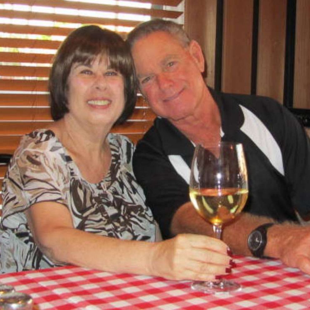 VIDEO: This couple passed away from the coronavirus within minutes of each other 