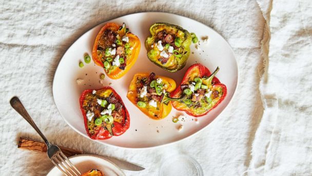 Breakfast stuffed bell peppers and 2 more easy on-the-go recipes