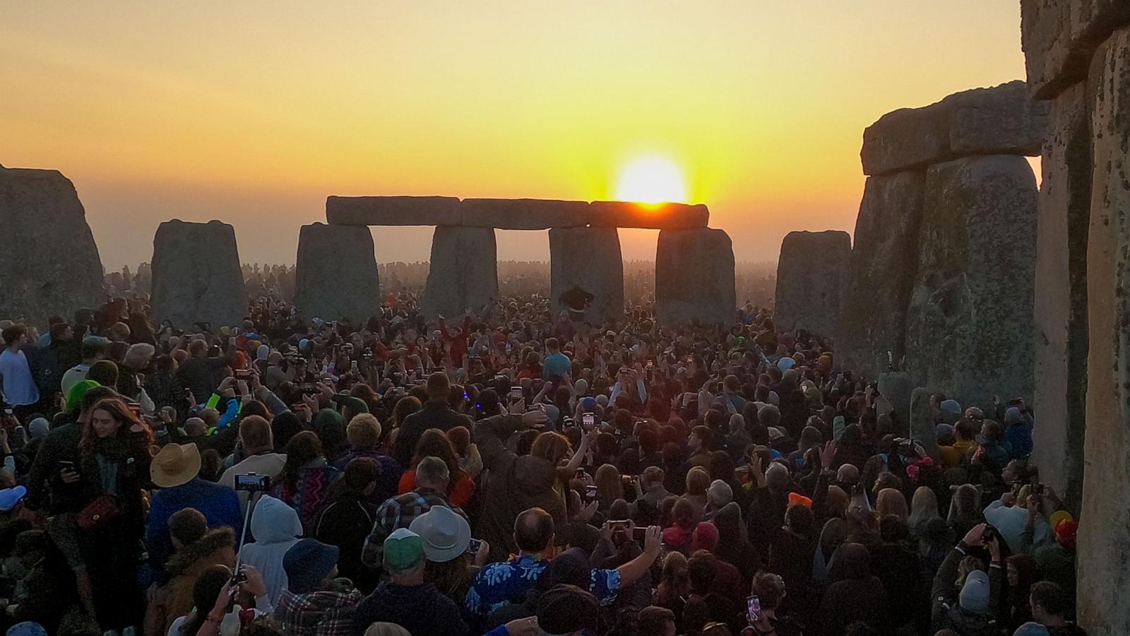 PHOTO: Visitors welcome the sun at Stonehenge, June 21, 2023, in Wiltshire, England. In the Northern Hemisphere, the longest day of the year falls on the 21st of June. This day is often referred to as the Summer Solstice or Midsummer's Day.
