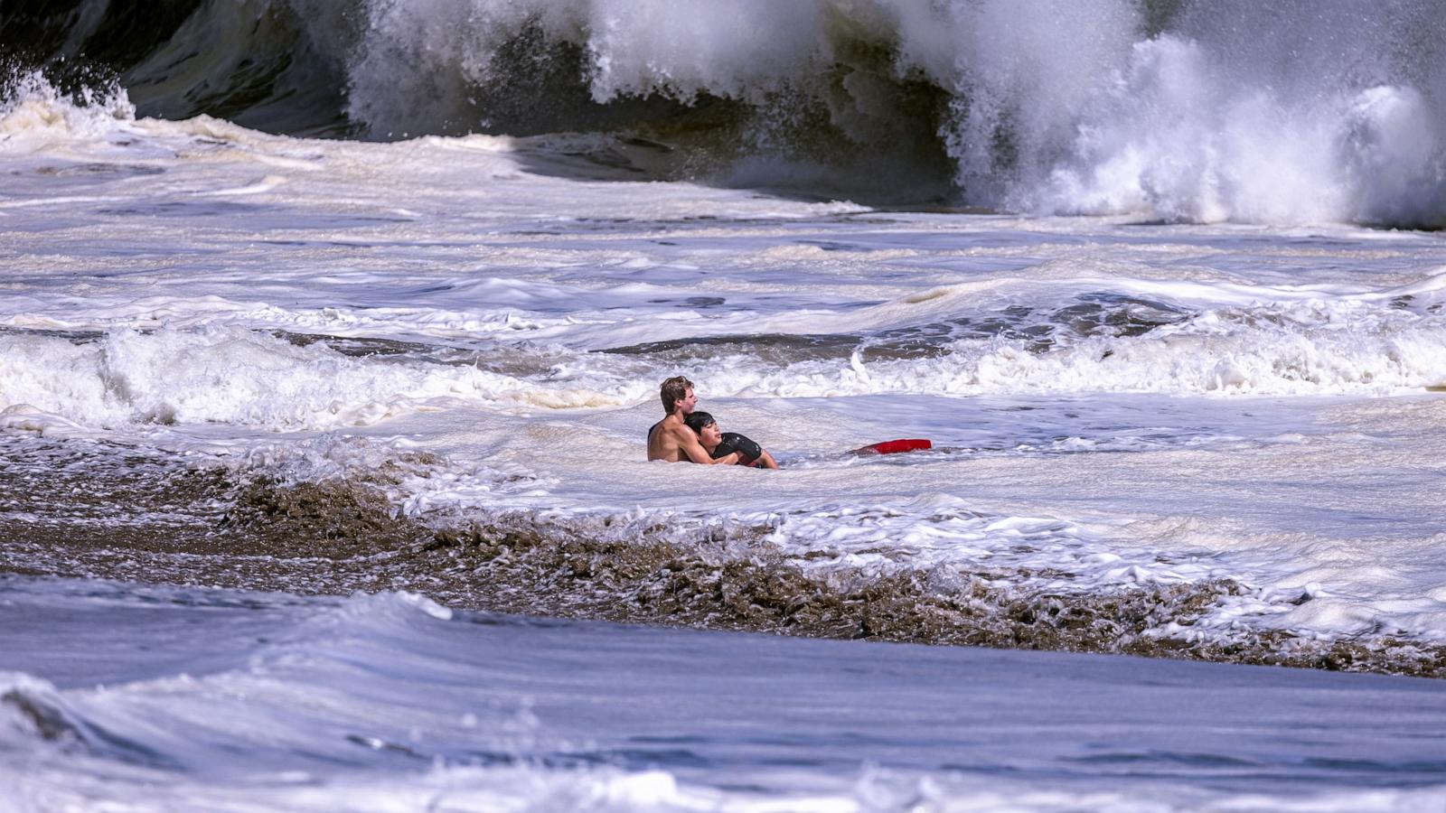 PHOTO: Ryder Williams is pictured rescuing a swimmer at Seabright Beach in Santa Cruz, California, on July 25, 2026.