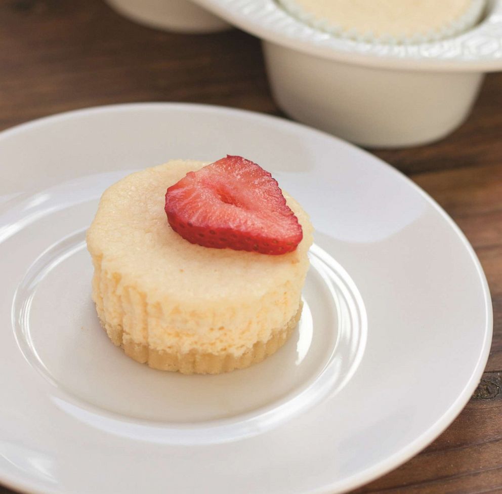 PHOTO: "Simply Keto" author Suzanne Ryan's recipe for mini cheesecakes.