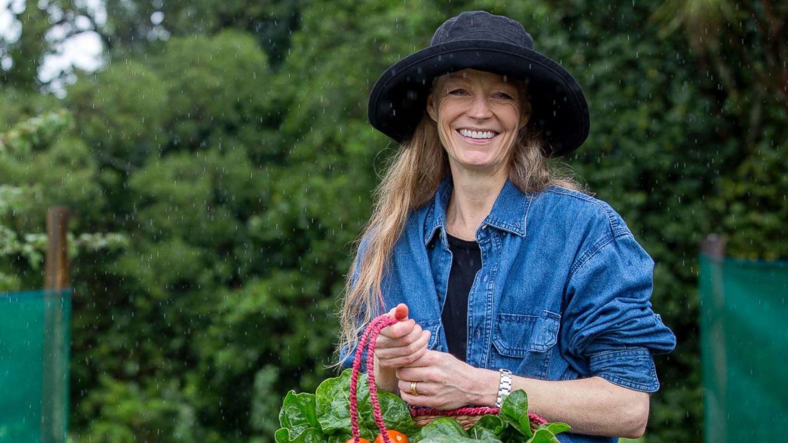 PHOTO: Suzy Amis Cameron is the author of OMD, Change the World by Changing One Meal a Day.