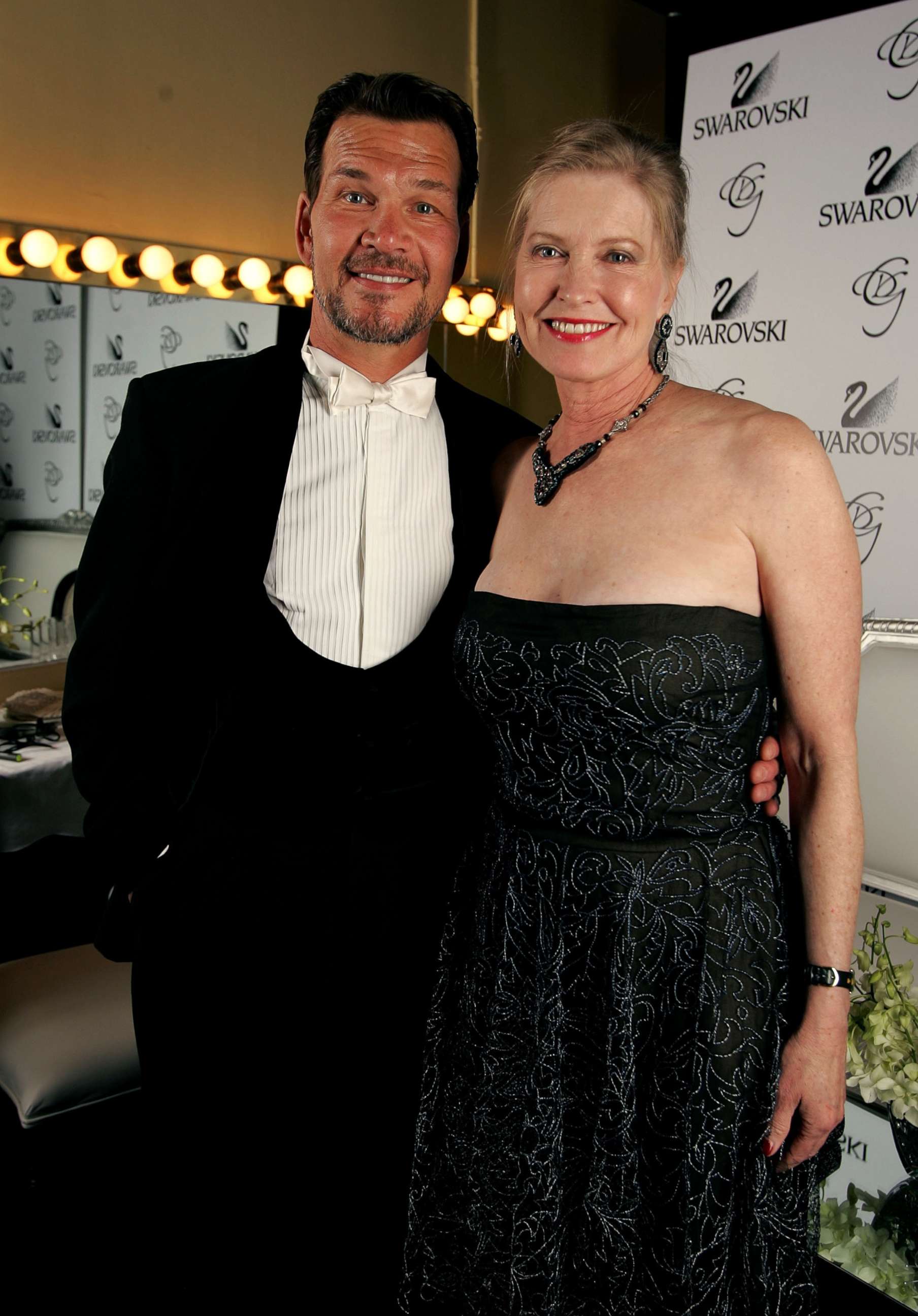 PHOTO: Patrick Swayze and Lisa Niemi pose backstage during the 9th annual Costume Designers Guild Awards, Feb. 17, 2007, in Beverly Hills, Calif.