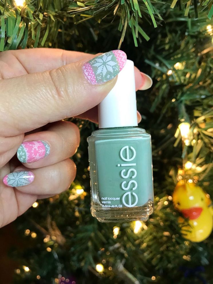 PHOTO: Ugly Christmas sweater nails are perfect for completing your holiday party style.