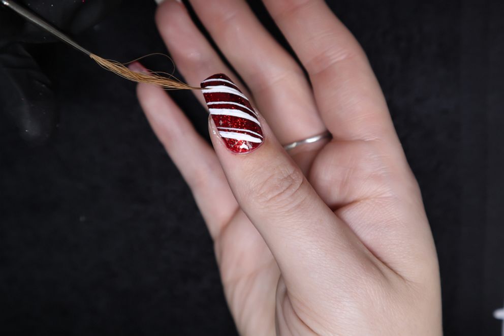 PHOTO: Kirsty Smitheman Brand Ambassador of Pure Nails gives us a step by step guide on how to create these festive Christmas sweater nails.