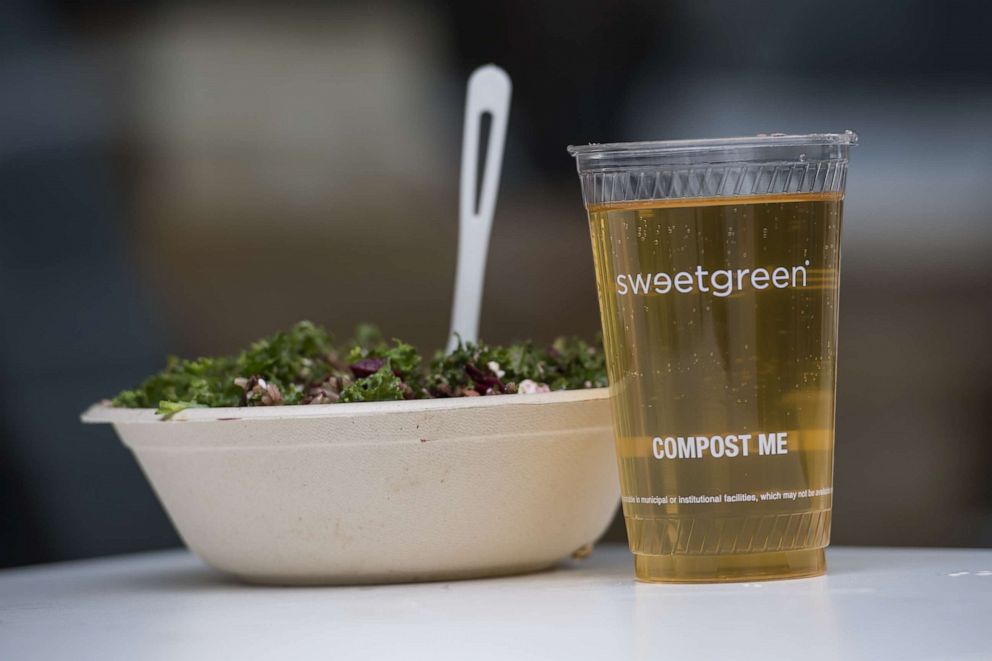 PHOTO: A salad and drink are arranged for a photograph outside a Sweetgreen Inc. restaurant in San Francisco, California, U.S., on Tuesday, May 16, 2017.