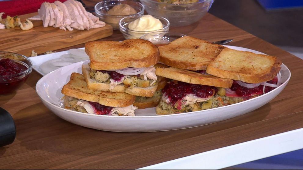 PHOTO: Michael Symon shares his leftover turkey sandwich recipe for Thanksgiving on "GMA".