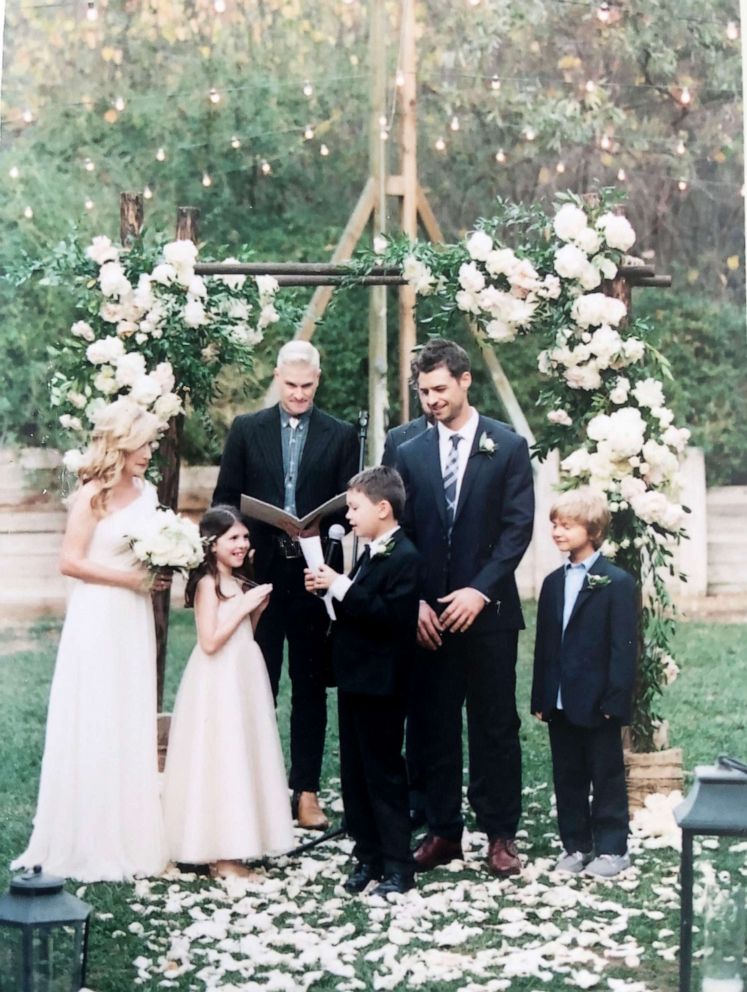 PHOTO: Angela Kinsey with her husband, Joshua Snyder, and kids on their wedding day.