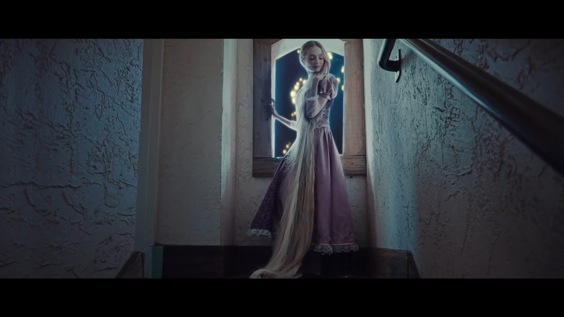 PHOTO: Sarah Ingle wore 8-foot extensions to play Rapunzel in her live-action "Tangled" video.