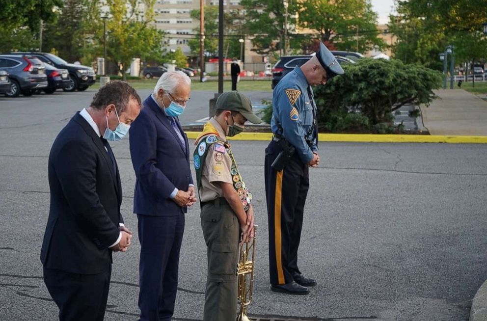 PHOTO: Alex Saldana, 13, plays "Taps" outside a New Jersey nursing home for veterans every night since April 8th.